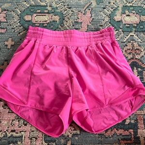 SONIC PINK Lululemon Hotty Hot Shorts